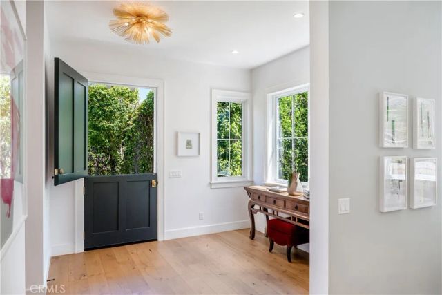 472 Holly Street, Laguna Beach, CA 92651