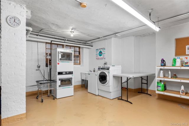 60 Pinewood Avenue 1B, Hartsdale, NY 10530