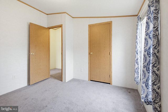 22 MADGE DR, Lancaster, PA 17603