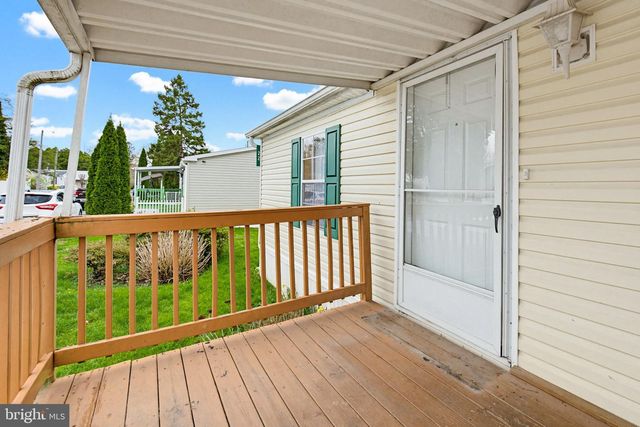 22 MADGE DR, Lancaster, PA 17603