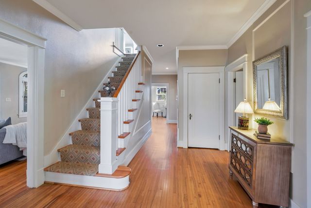 203A Woodmont Cir, Nashville, TN 37205