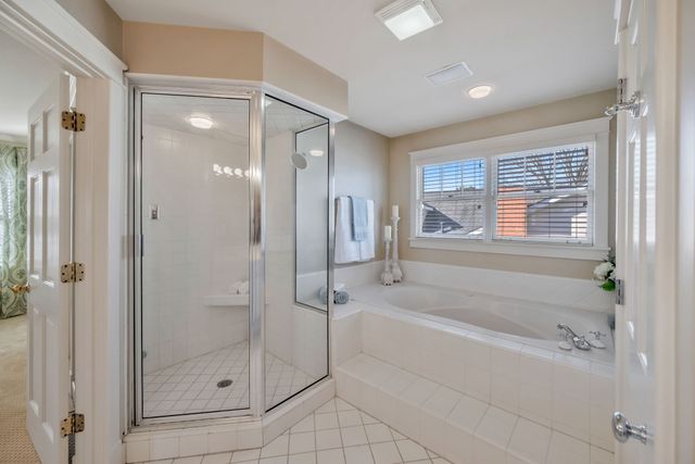 203A Woodmont Cir, Nashville, TN 37205