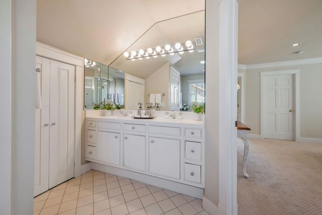 203A Woodmont Cir, Nashville, TN 37205