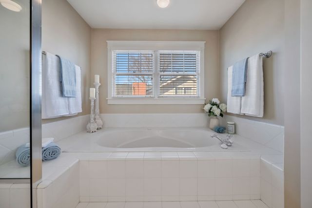 203A Woodmont Cir, Nashville, TN 37205