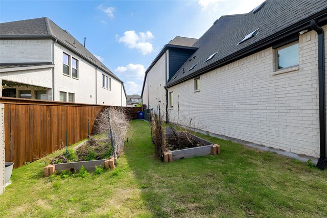 2505 Runhappy Court, Celina, TX 75071