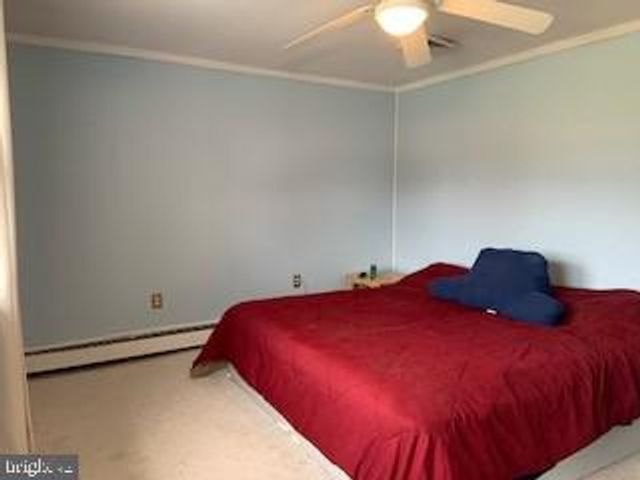 323 MARTIN DR, New Castle, DE 19720