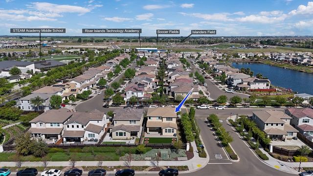 18338 Amador Dr, Lathrop, CA 95330