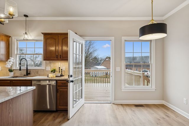 609 Mason Ln, Goodlettsville, TN 37072