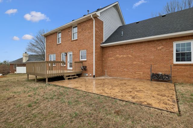 609 Mason Ln, Goodlettsville, TN 37072