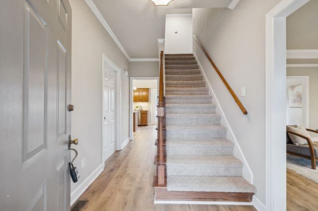 609 Mason Ln, Goodlettsville, TN 37072