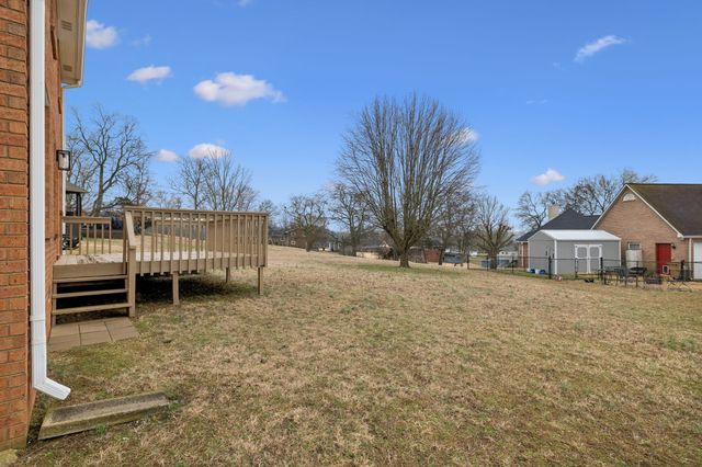 609 Mason Ln, Goodlettsville, TN 37072