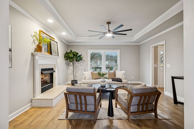 609 Mason Ln, Goodlettsville, TN 37072