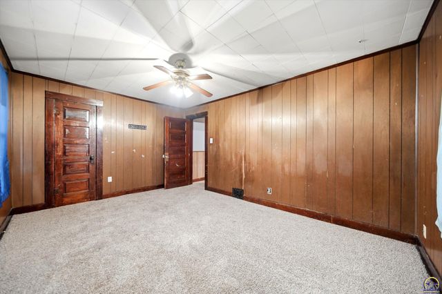 1216 SW Boswell AVE, Topeka, KS 66604