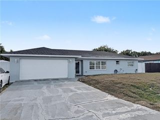 7658 Laurel Valley RD, Fort Myers, FL 33967