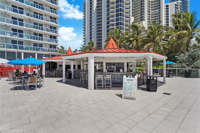 19201 Collins Avenue 827, Sunny Isles Beach, FL 33160