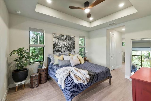 10071 Strike LN, Bonita Springs, FL 34135