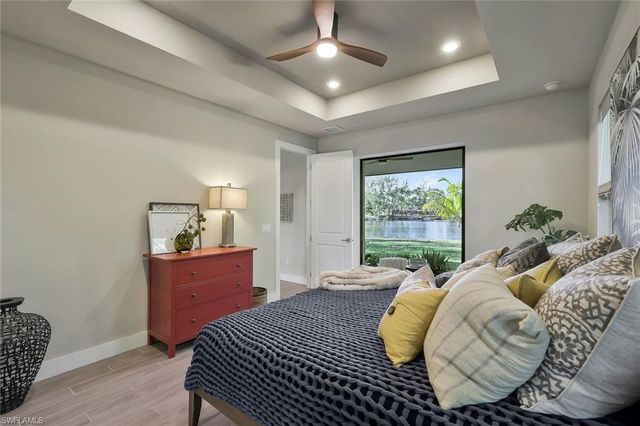 10071 Strike LN, Bonita Springs, FL 34135