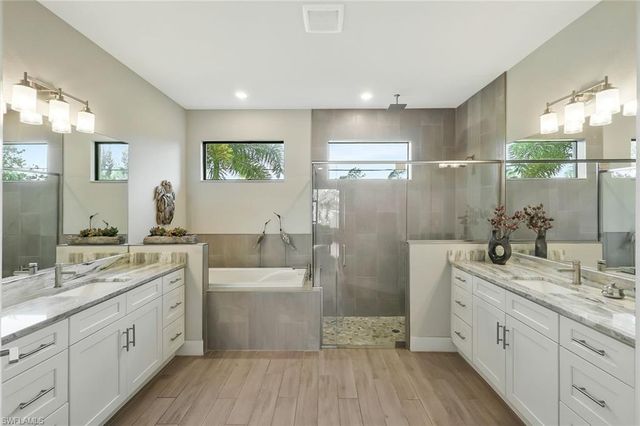 10071 Strike LN, Bonita Springs, FL 34135