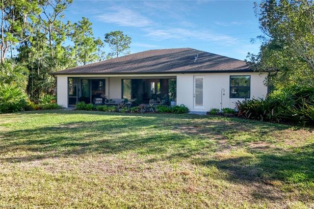10071 Strike LN, Bonita Springs, FL 34135