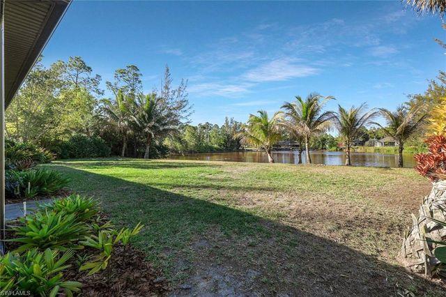 10071 Strike LN, Bonita Springs, FL 34135