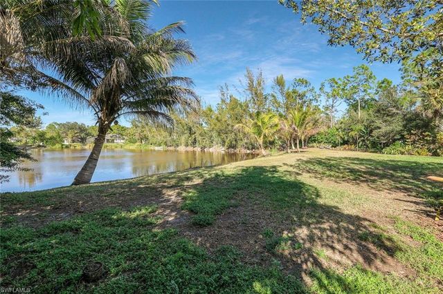 10071 Strike LN, Bonita Springs, FL 34135