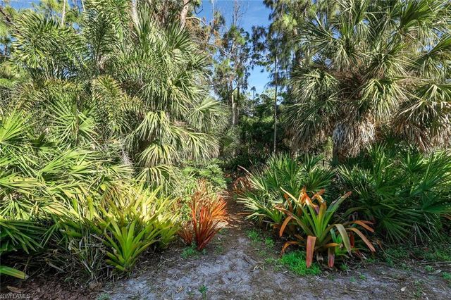 10071 Strike LN, Bonita Springs, FL 34135