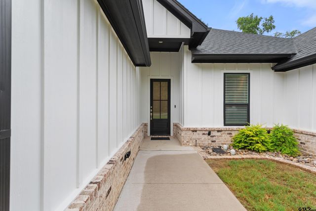 15004 CR 164, Tyler, TX 75703