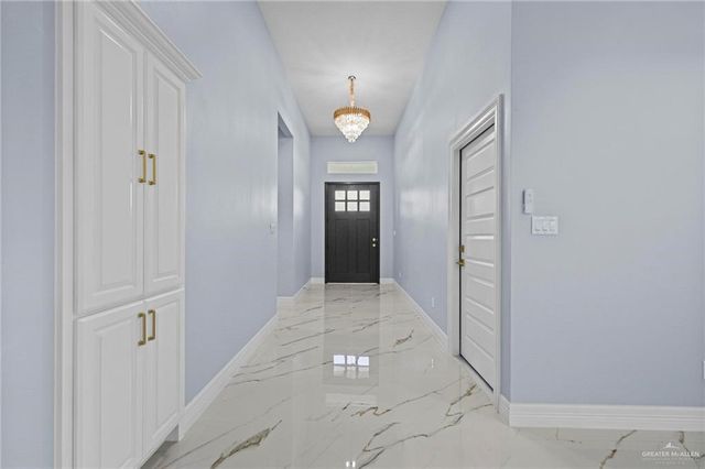 2219 Kirk Avenue, Mission, TX 78572