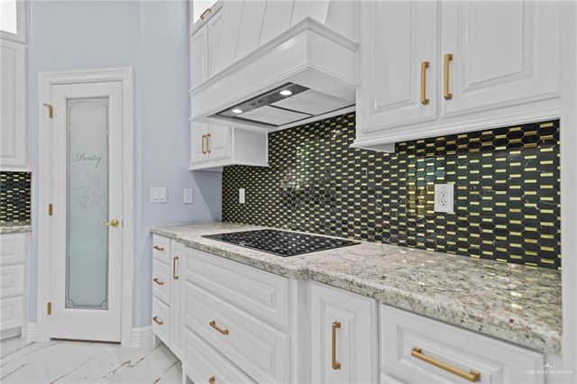 2219 Kirk Avenue, Mission, TX 78572