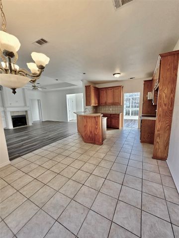 2107 Rivercrest Circle, Denison, TX 75020
