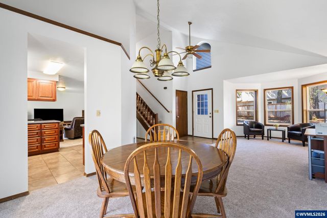 5189 Rosewood St, Lake Oswego, OR 97035