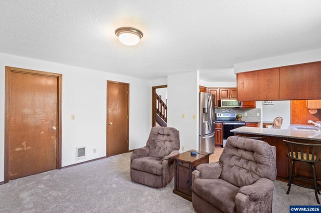 5189 Rosewood St, Lake Oswego, OR 97035