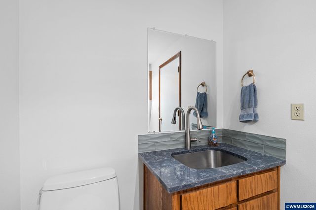 5189 Rosewood St, Lake Oswego, OR 97035