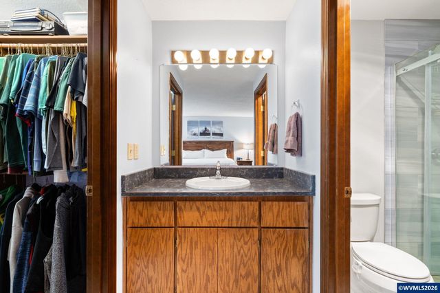 5189 Rosewood St, Lake Oswego, OR 97035