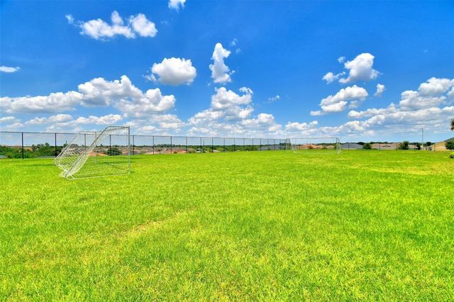 207 SANDESTIN DRIVE, Haines City, FL 33844