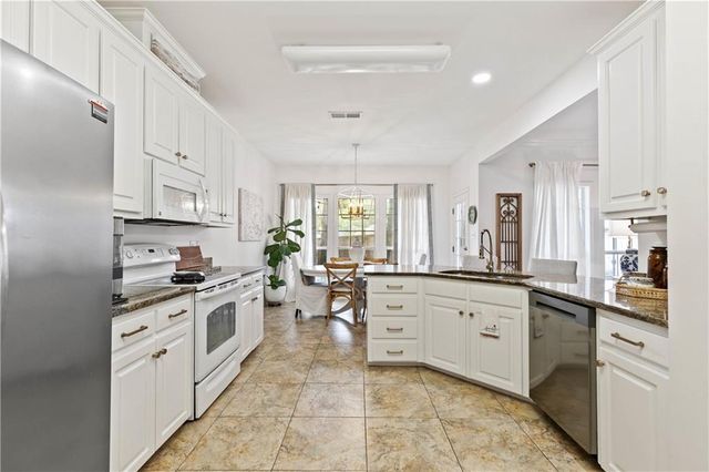 9340 Aspen Circle, Daphne, AL 36527