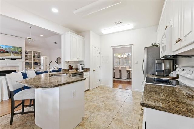 9340 Aspen Circle, Daphne, AL 36527