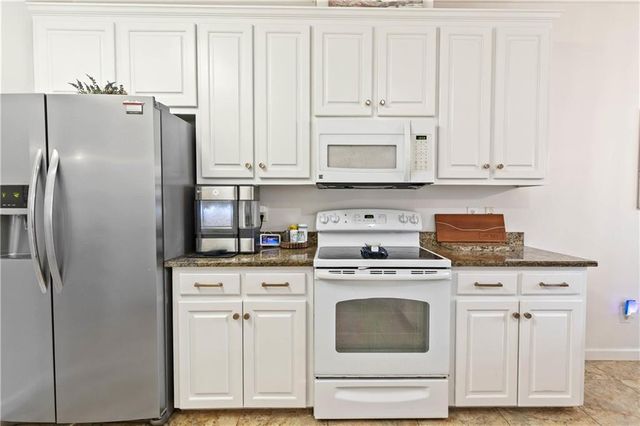 9340 Aspen Circle, Daphne, AL 36527