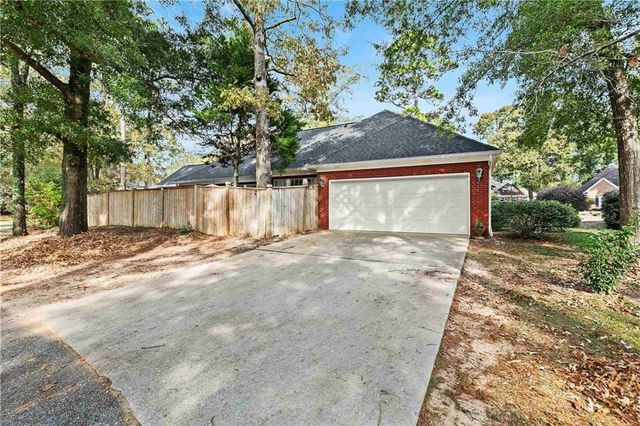 9340 Aspen Circle, Daphne, AL 36527