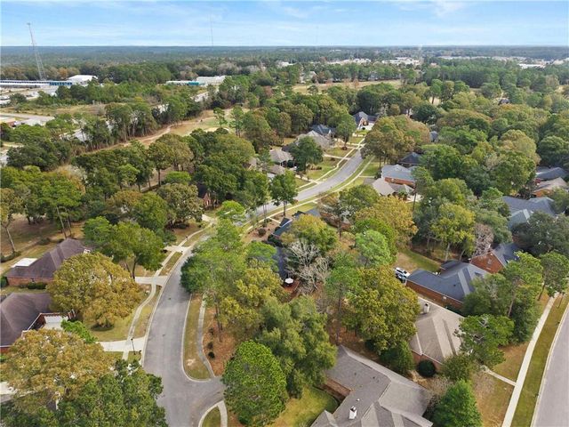 9340 Aspen Circle, Daphne, AL 36527