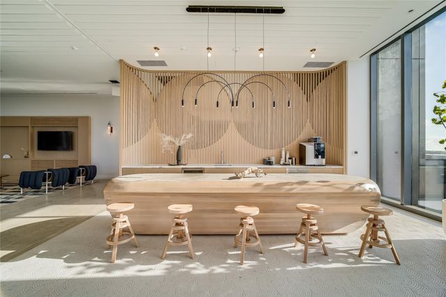 44 East Ave 1602, Austin, TX 78701