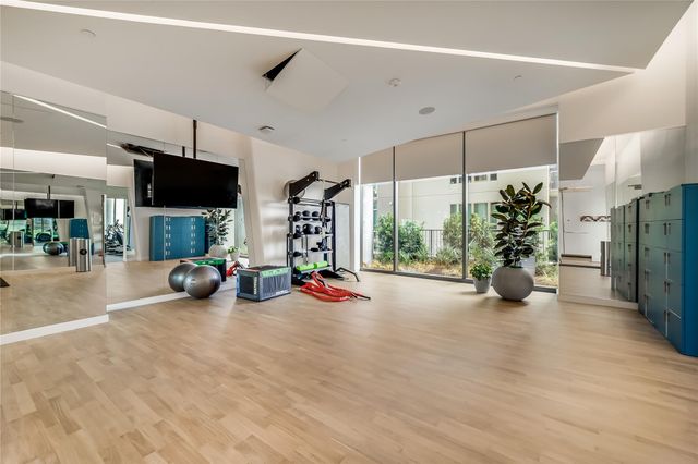 44 East Ave 1602, Austin, TX 78701