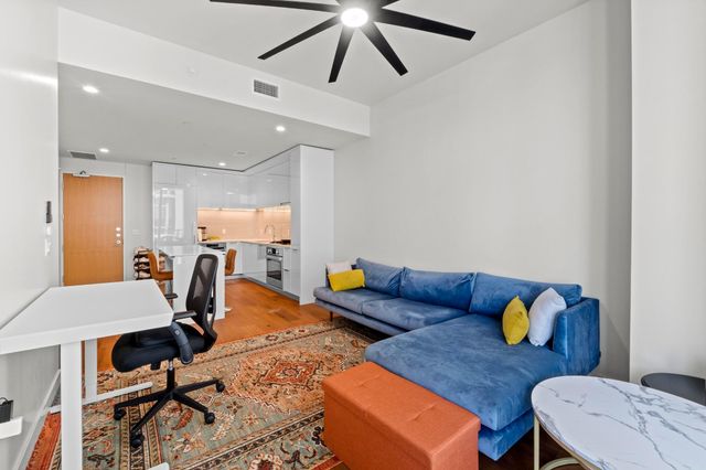 44 East Ave 1602, Austin, TX 78701