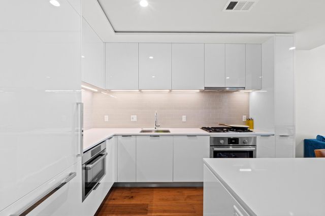 44 East Ave 1602, Austin, TX 78701