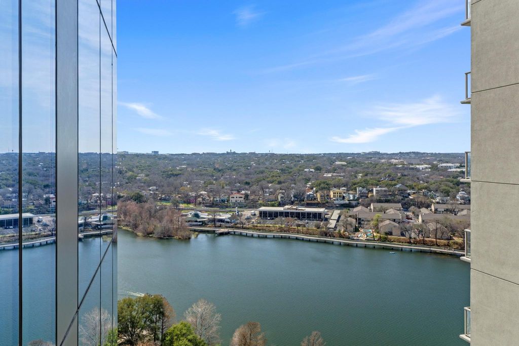 44 East Ave 1602, Austin, TX 78701