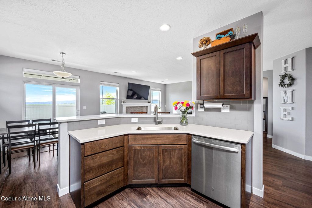 13311 N Loveland WAY, Hayden Lake, ID 83835 photo 4