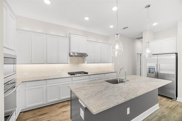 15611 Rising Wren Court, Conroe, TX 77302