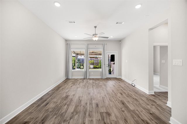 15611 Rising Wren Court, Conroe, TX 77302