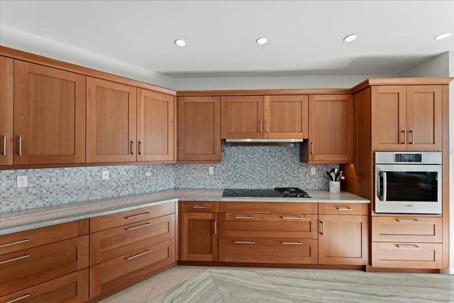 2708 N BEACH ROAD 2, Englewood, FL 34223