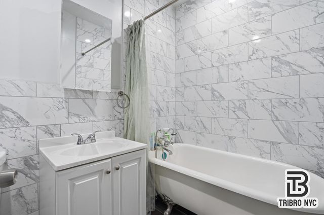 126 Hall Street, New York City, NY 11205